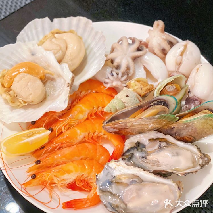 广州美食｜性价比巨高的自助餐🦞新鲜生蚝任吃❗️