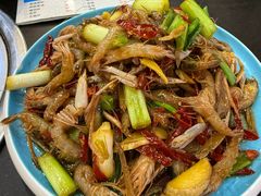 -瑞杰烧烤店·24小时营业(山东路店)