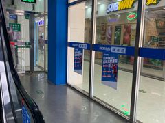 -迪卡侬(西三旗店)