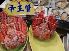 -六合夜市