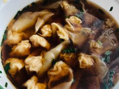 红汤馄饨-吴家馄饨