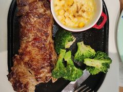 -豪客来牛排(成都锦江大融城店)