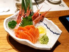 三文鱼刺身-小句号·精致料理(江南环球港店)