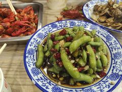 -江城燕子大排档(江汉路步行街店)