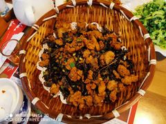 红袍山鸡-炊烟·山房菜