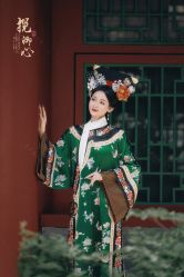点击看大图 -美云庭古装·格格服汉服·京城旅拍(北京店)
