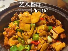 石锅焖小排-苹果树下艺术餐厅(通州店)