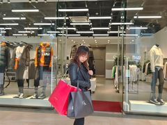 -王府井奥莱临潼小镇(临潼店)