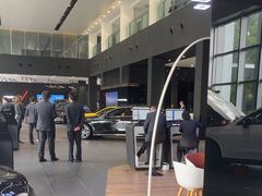 -奔驰上海利星(七宝店)