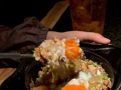 -三出山火锅(南京万象天地店)