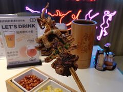 -钳小柒·小龙虾蓝龙王烧烤夜宵(长寿路店)