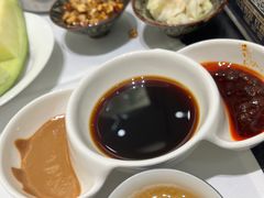 -红鼎豆捞·非遗鲍皇汤火锅(宝丰路店)