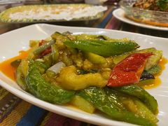 虎皮辣子炒茄子-新疆红柳花餐厅(新洲店)