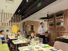 -汤城小厨•粤菜•靓汤(西直门凯德MALL店)