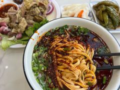 -伊穆祥牛肉面总店·清真