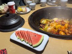 -万里闯关东铁锅炖菜馆(高新旗舰店)