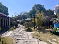 -湘力力小院·鱼汤泡饭(枫林路店)