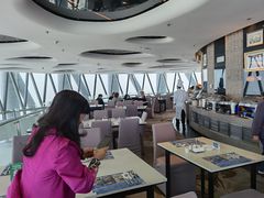 -广州塔璇玑地中海自助旋转餐厅