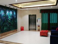 -一家人(凯旋路店)