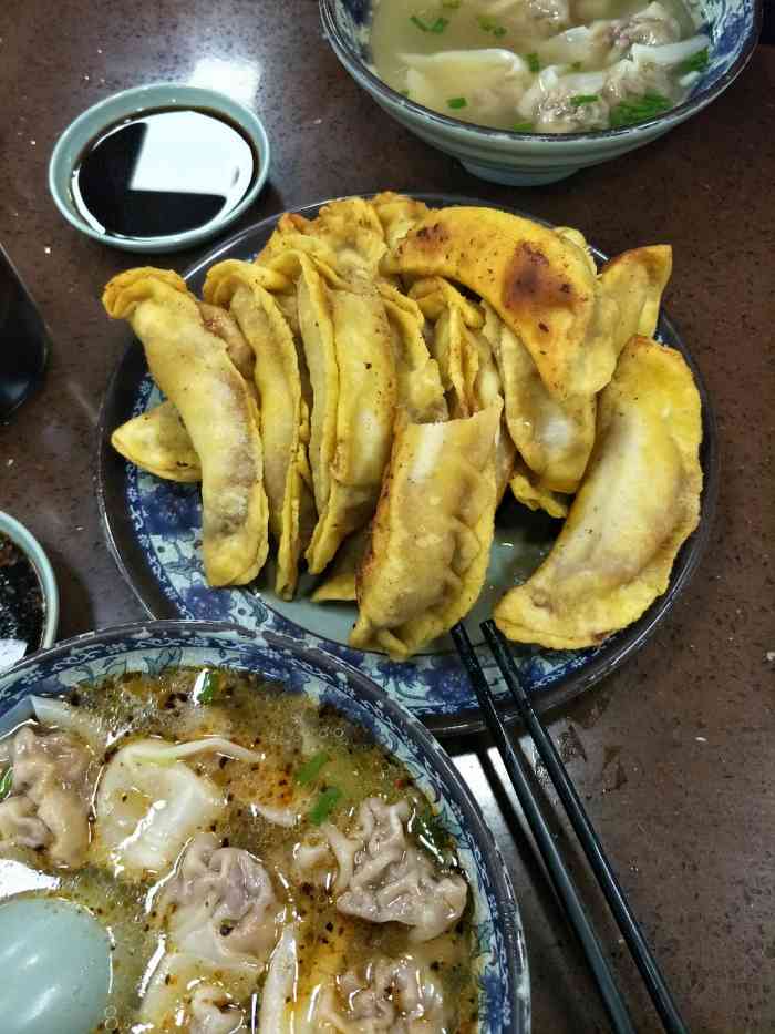 七家湾牛肉锅贴(太平南路店)-"啦啦啦,那边在装修,所以店面有点难找