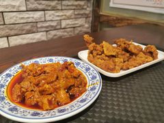 -爆炸头阿姨小四川正宗川味小吃(无任何分店)