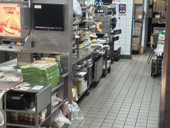 -麦当劳(百联西郊购物中心店)