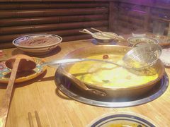 -洱火云南酸菜牛肉火锅(石景山当代商城店)