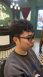 -海文先生国潮烫染男士理发馆