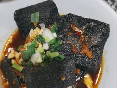 -湘下佬·老长沙吃货铺(酃湖万达店)