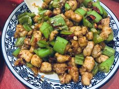 辣子鸡丁-北大地皖峰饭馆