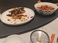 -五谷丰登农家院·地道胶东菜·海鲜烧烤(威海店)