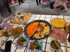 -朱光玉火锅馆(正弘城店)