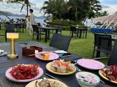 -JW万豪厨房餐厅·滨海草坪烧烤·海鲜·海景(三亚绿发山海天JW万豪酒店)