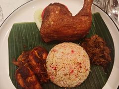 -关夫人餐厅(阳光广场店)