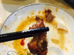 排骨-范贤光鸡公煲(平乐园总店)
