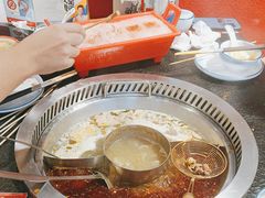 -醉董牛川派鲜肉自选火锅(烟台店)