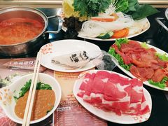 -呷哺呷哺(新世界百货望京店)