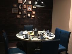 包厢-船梆煮•蒸汽海鲜·炉火烤肉(五四广场店)