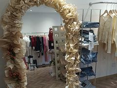 -眷顾自助服装工作室(中南金石国际广场A座店)