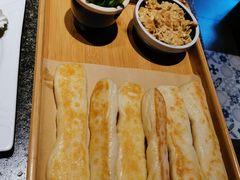 虾酱卷子-渔民船说·北塘海鲜·天津菜·海肠捞饭(北塘古镇店)