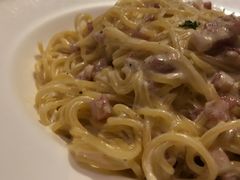 -玛格萝妮(汇智国际商业中心店)