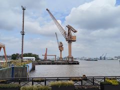 -沪东中华造船（集团）有限公司