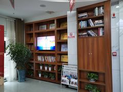 -咿呀口腔(光谷分院)