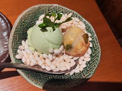 -包整·丝娃娃(一览甲秀楼风景店)