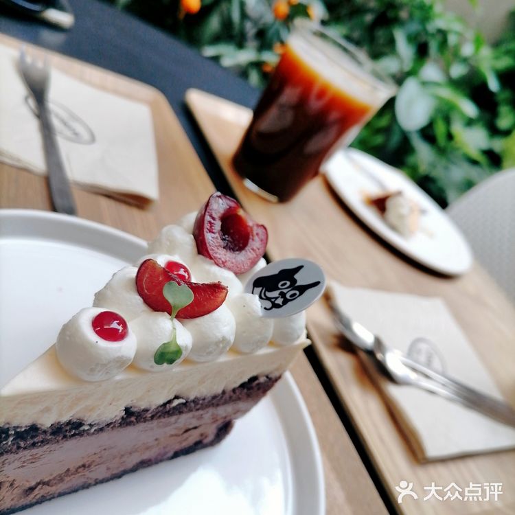 初夏时节在ConnieHe露天小院子享受小美好