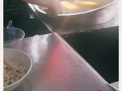 -何老二卤汁凉粉