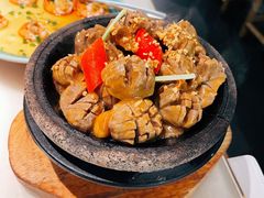 石锅手打牛肉丸-潮堂 · 潮州菜(恒隆广场店)