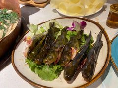 -墨居上隐·院子里火锅(峨眉店)
