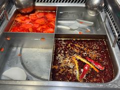 -海底捞火锅鲜切牛肉主题店(长寿路店)