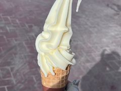 -古老冰山特色冰淇淋店(艾提尕尔店)